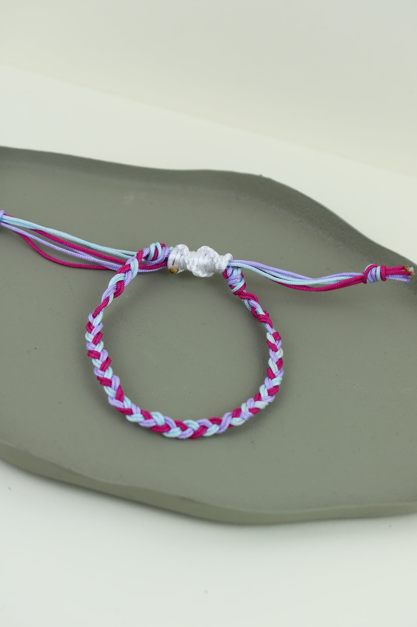 Personalisiertes geflochtenes Armband🩷