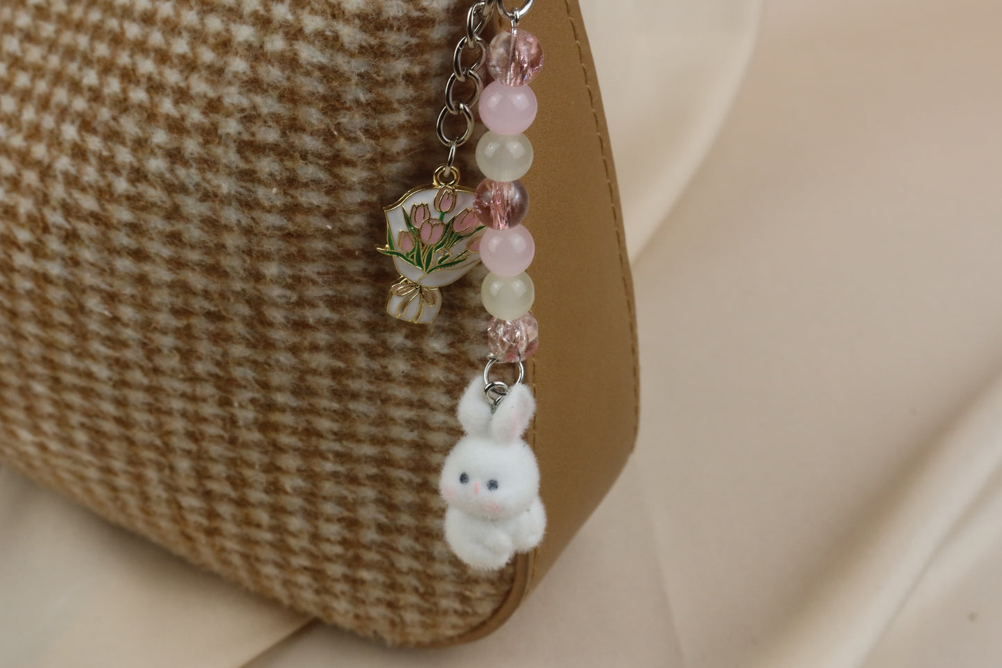 Blütenmagie🩷🌷🐰