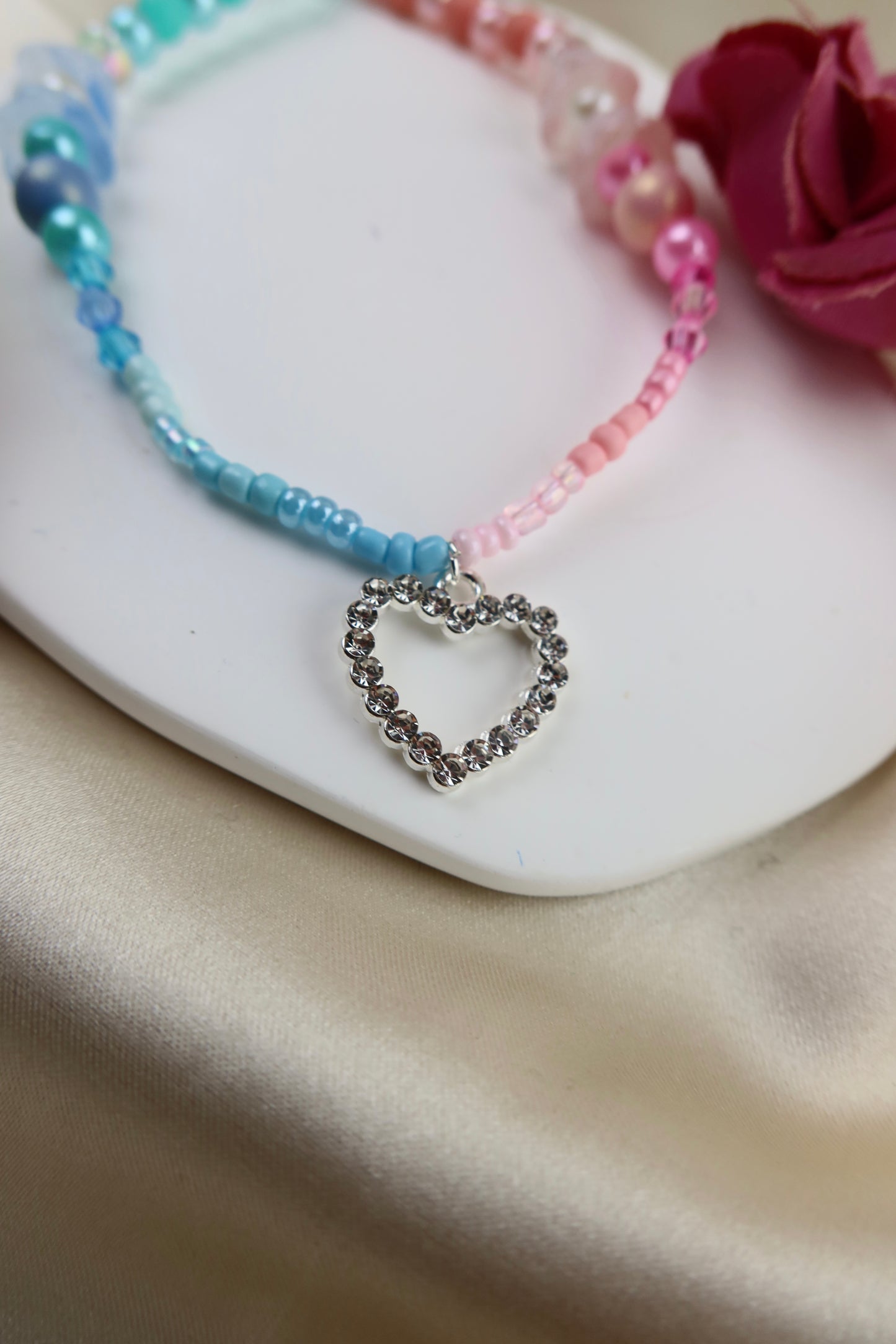 🌸 Candy Charm