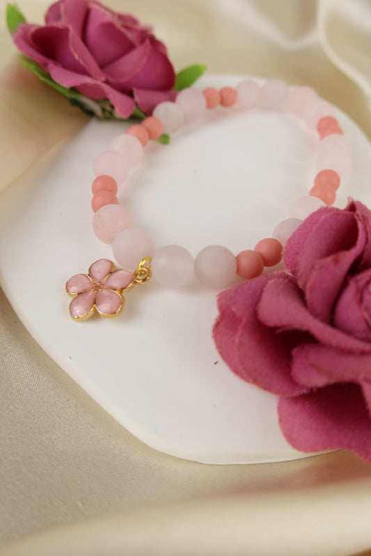 Rosé Charm 🌸