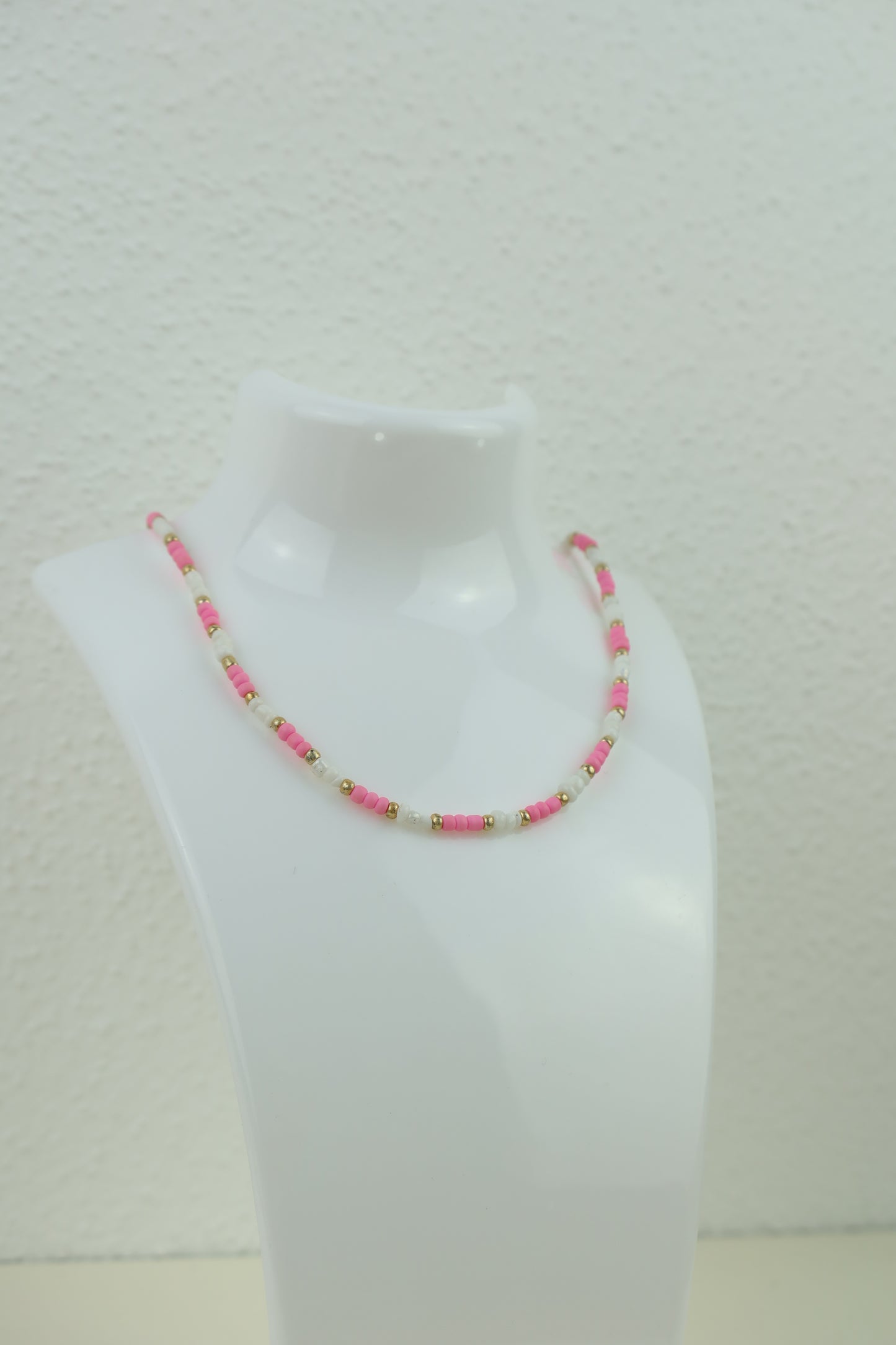 🌈 Beaded Elegance