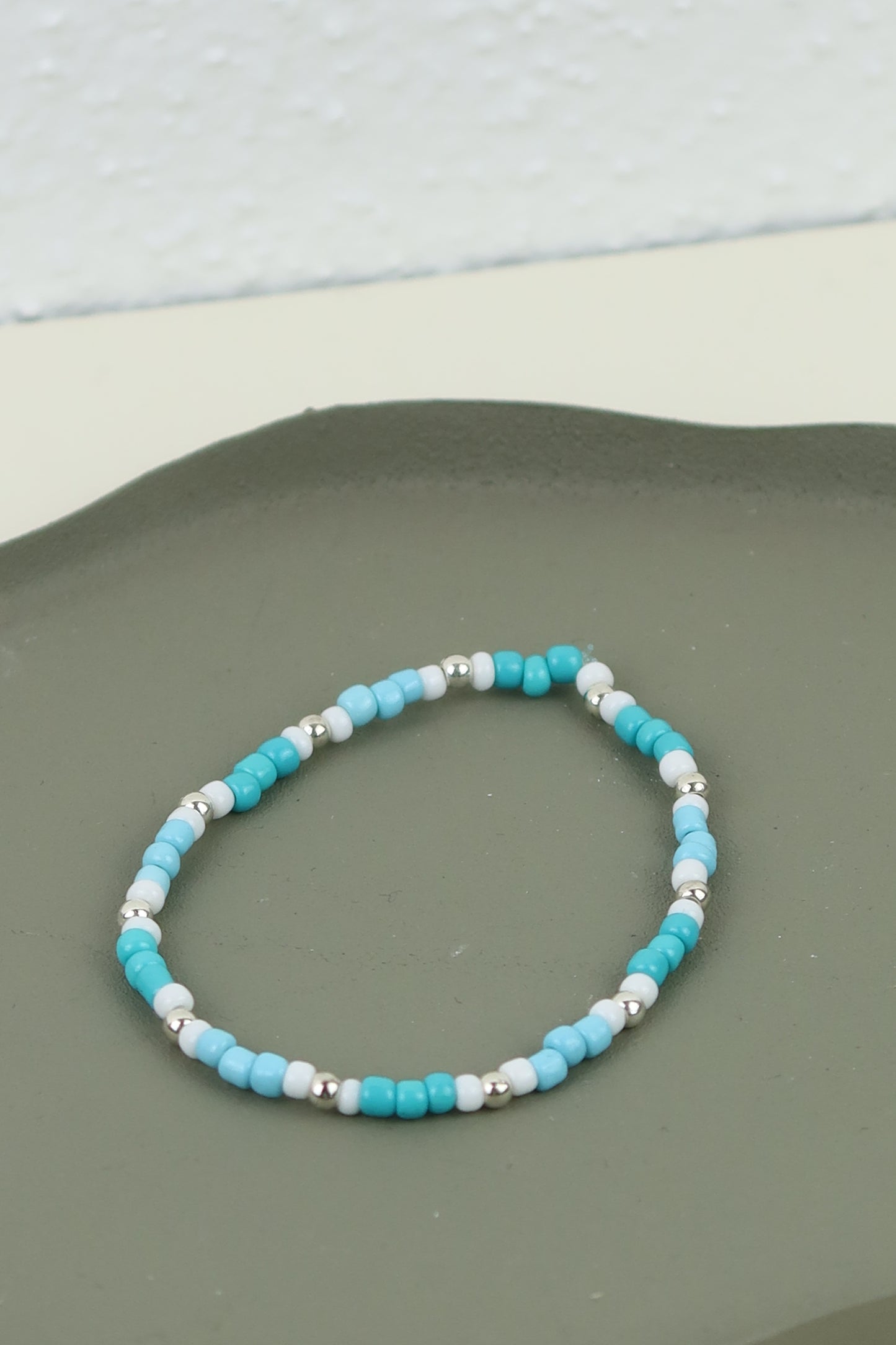 🌟 Perlenarmband mit Goldperlen 🌟