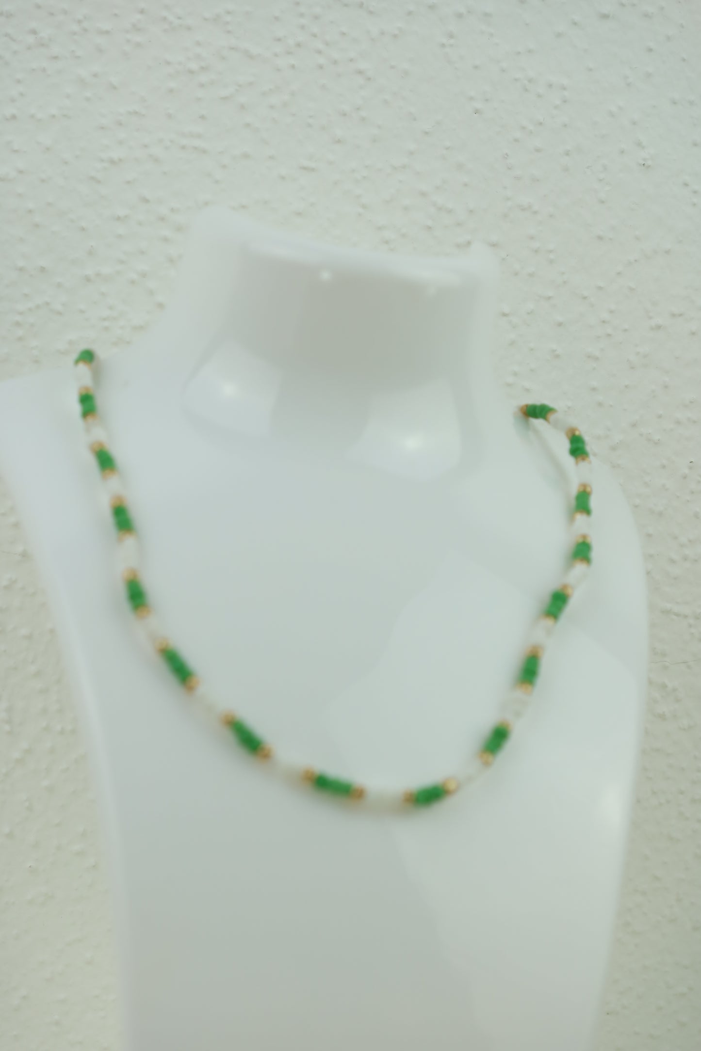 🌈 Beaded Elegance