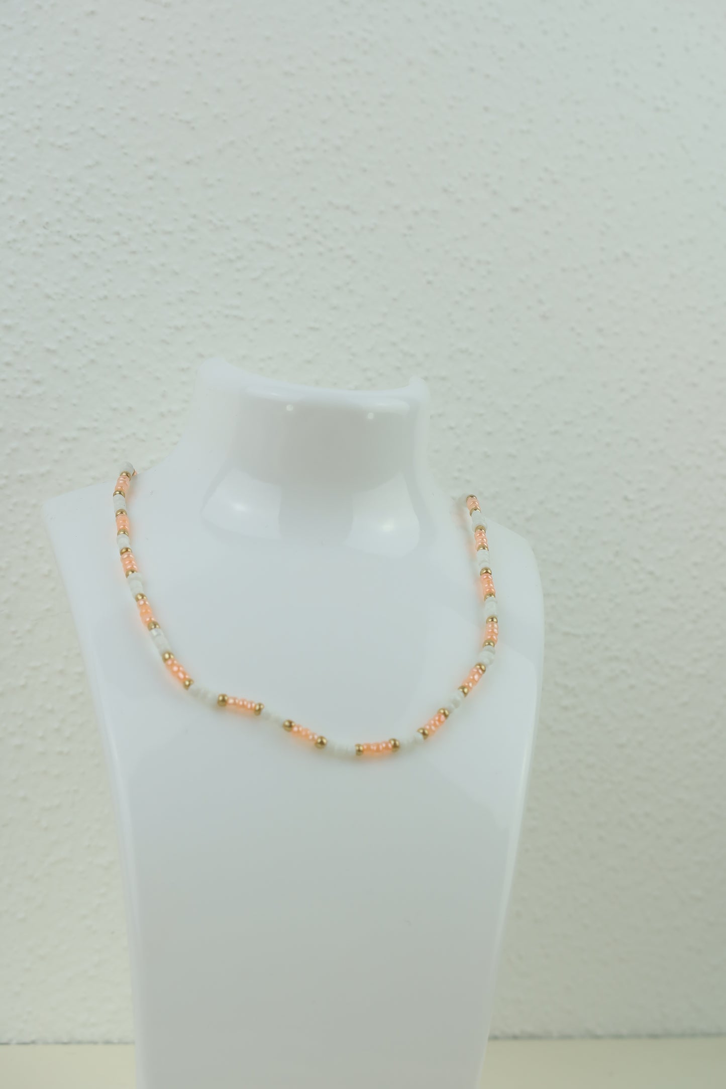 🌈 Beaded Elegance