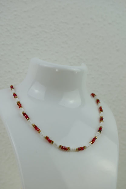 🌈 Beaded Elegance