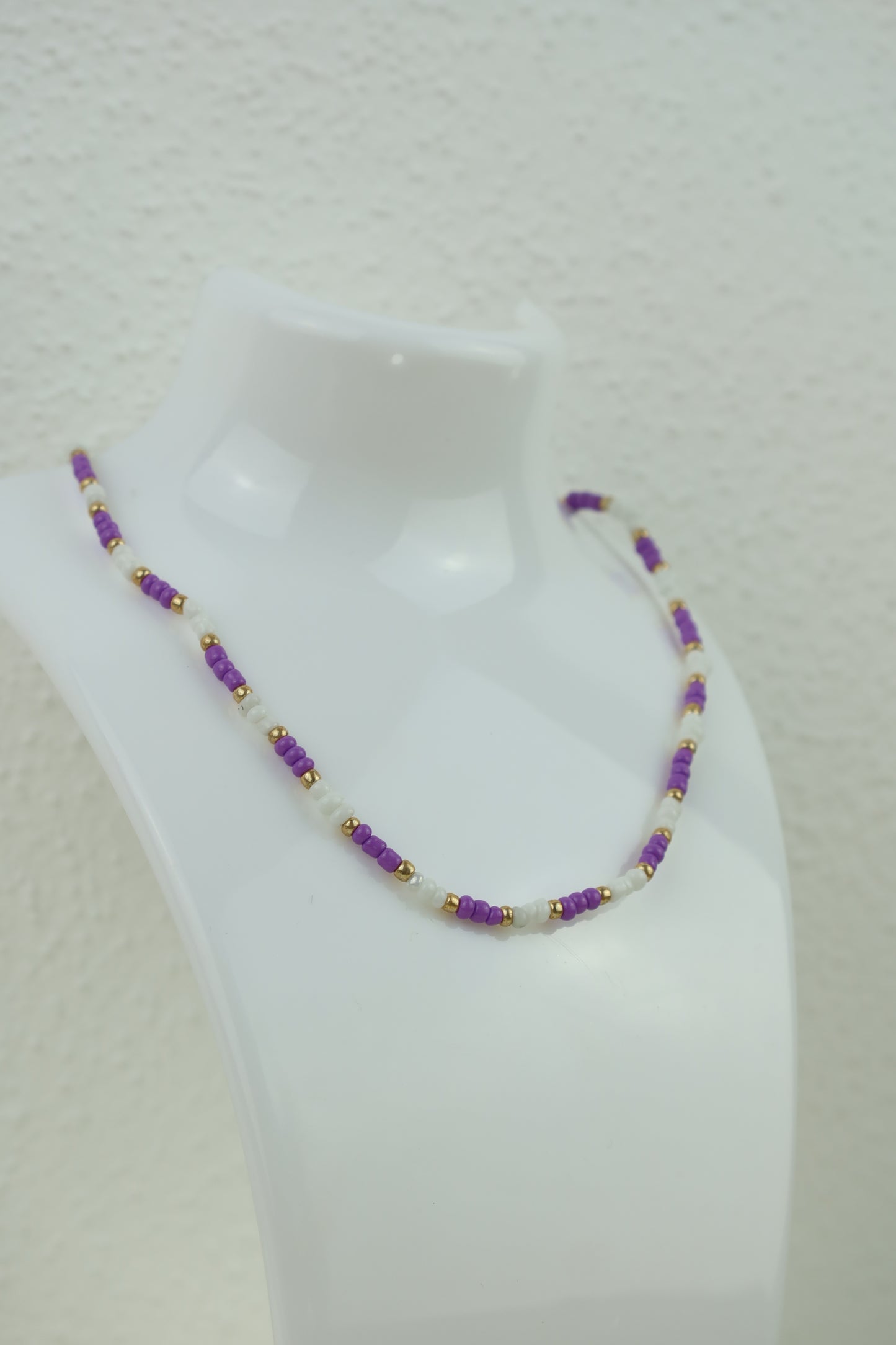 🌈 Beaded Elegance